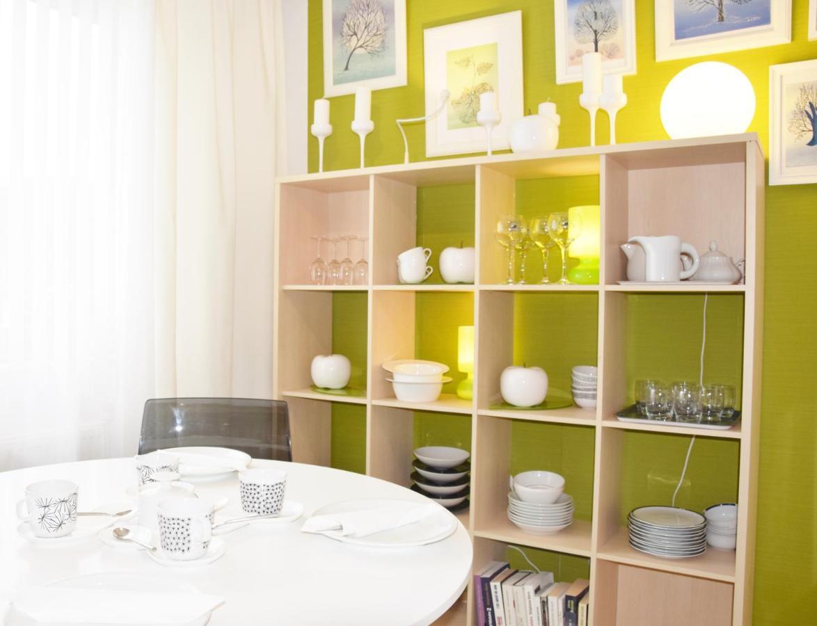 Les Chambourlettes Bed & Breakfast มงส์ ภายนอก รูปภาพ
